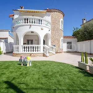  Villa Et Avec Piscine - Wehostyou